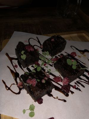 brownie tasting  at Vegan Pizza Bar  in Utrecht