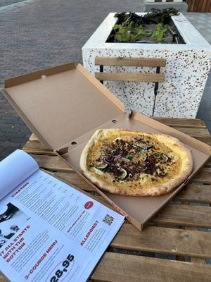   at Vegan Pizza Bar  in Utrecht