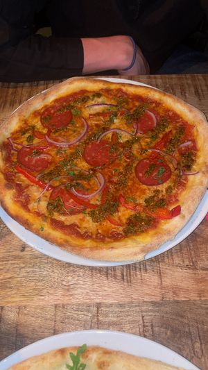 salamommy   at Vegan Pizza Bar  in Utrecht