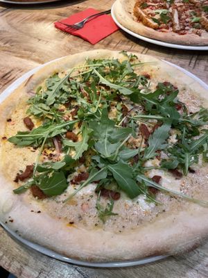 Carbonara pizza  at Vegan Pizza Bar  in Utrecht
