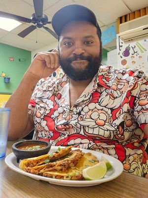  at Vegatinos  in North Hollywood