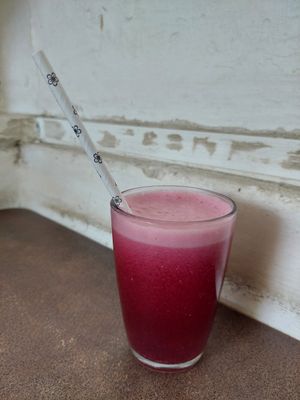 Pomegranate juice (200 INR + 5%) at Rasa Dhatu in Mysore