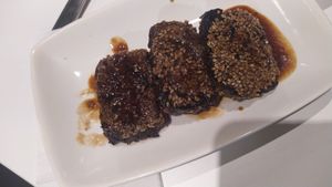 Filetes de shitake at Cafe y Té Pacífico in Salamanca