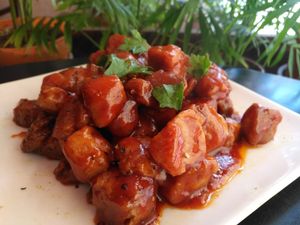 sweet and sour soya meat at Cafe y Té Pacífico in Salamanca