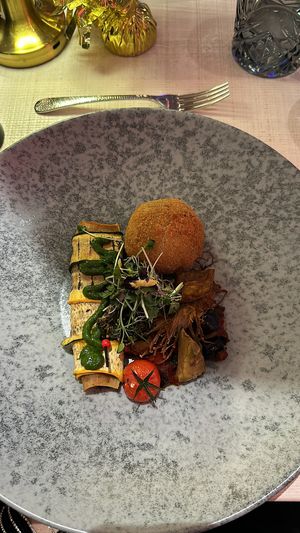 Zucchini Mantel   at Hectors in Baden Baden