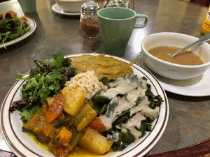  at Shangri-La Vegan - Linden in Oakland