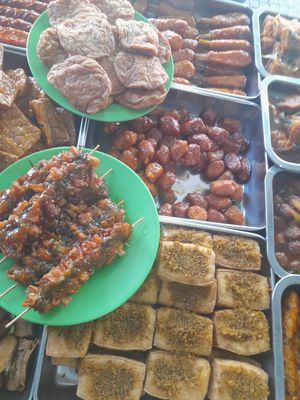 Com chay selection at Cơm chay Diệu Thảo in Ho Chi Minh City