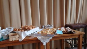 Buffet at Tierschutzverein für Tirol 1881 - Tierheim Innsbruck-Mentlbe in Innsbruck