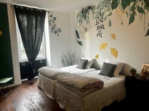 Art déco bed room
2 large double bed that can be separated at Suditi Divine Home in Lacapelle-biron