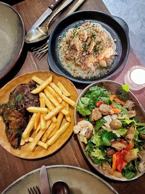 Main course - cauliflower & turnip mash, mushroom frites with green peppercorn sauce (salty!!), muffaletta salad  at Smith & Daughters in Collingwood