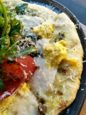 Breakfast Pizza closeup at Smith & Daughters in Collingwood