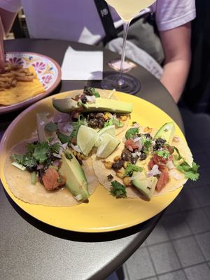 1.500 Yen für 3 kleine Tacos  at Casa de Amigos in Kyoto