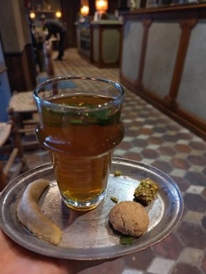 Te gourmande at La Cuisine de Souad @ Ernest & Souad in Paris