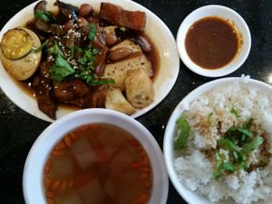 Kway chap rice set at O'bean Organic Soya Store - Tanjong Pagar in Central Singapore