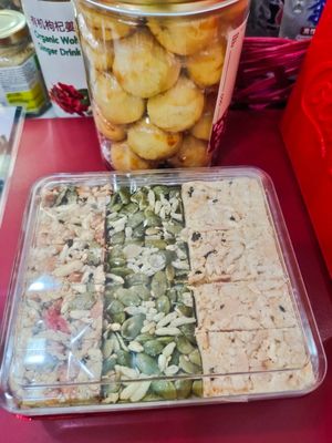 Items for sale at O'Bean in Northeast Singapore