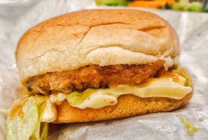 Burger at O'Bean in Northeast Singapore