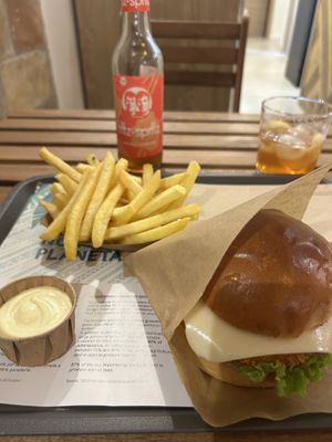 Khambu Burger with fries and sweet mustard mayo. Served with Fritz Spritz rhubarb.   at Khambú - Ruzafa in Valencia