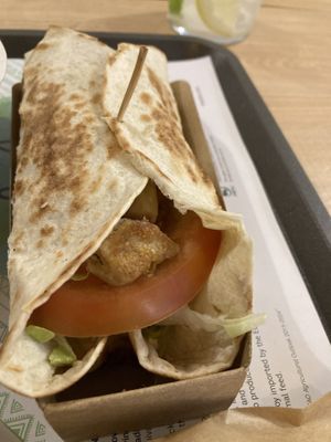 « Chicken » wrap  at Khambú - Ruzafa in Valencia