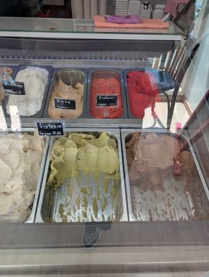  at Gelateria Fiordipanna in Klosterneuburg