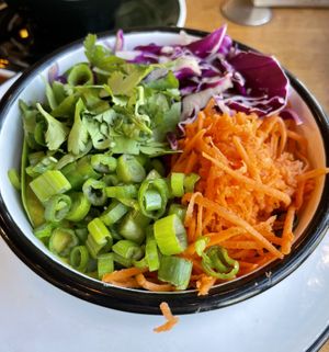 Yellowstone bowl   at NW Raw in Ashland