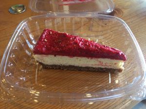 Pikes peak raspberry lemon cheezecake - Yum! at NW Raw in Ashland