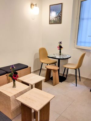 Eat-in space at Giardino Paris｜Pâtisserie & Café in Paris