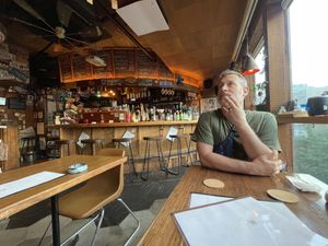 Natural light from nice windows   at Rycom Crossroad in Kamakura