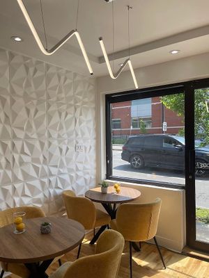 Cozy setting at Café - Bistro Le Citron in Montreal