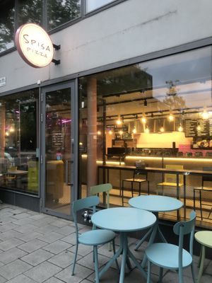 Seen from outside   at Spisa Pizza in Stockholm