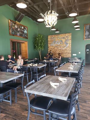 Dining room at Sip Saam Thai of San Antonio in San Antonio