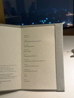 Vegan menu at La Yeon in Seoul