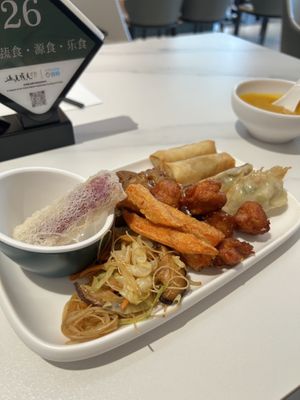   at Yujian Vegetarian Restaurant 遇见•彧见蔬食餐厅  in Wenzhou