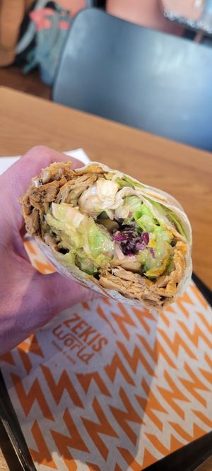 Planted Kebab mit Avocadocreme at Zekisworld in Zurich