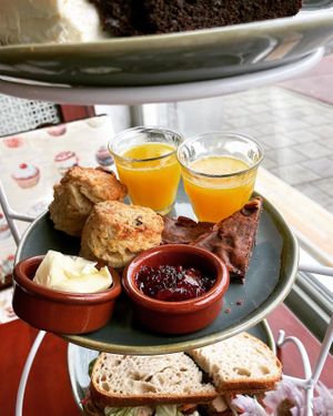 Biscuits, brownies, orange juice  at Koffie ende Koeck in Amsterdam
