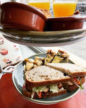 Tofu sandwich, frittata, quiche   at Koffie ende Koeck in Amsterdam