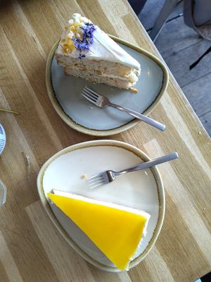 Carrot and cheese cake at Koffie ende Koeck in Amsterdam
