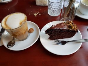 coffee with cake at Koffie ende Koeck in Amsterdam