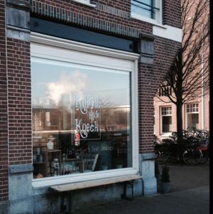 location on a corner at Koffie ende Koeck in Amsterdam