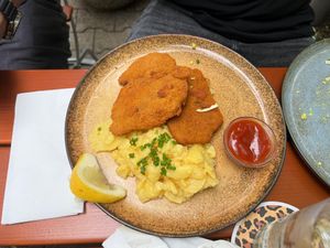 Seitanschnitzel  at Rübenrot in Augsburg