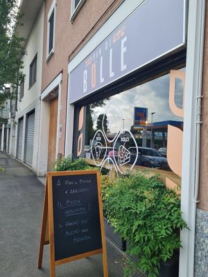 Outside at Pan di Bolle in Seregno