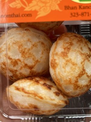Khanom krok (coconut-rice pancakes)  at Bhan Kanom Thai in Los Angeles