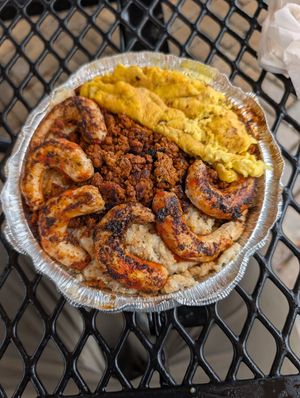 Shrimp and grits at Mike's Vegan Grill in Wilmington