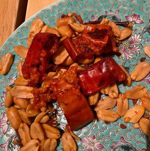 Crisp chile and peanuts  at Lo Fuo in Osaka