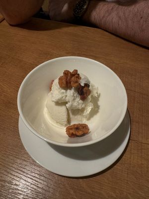 Coconut ice cream at Lo Fuo in Osaka