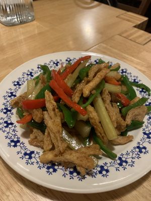 Tofu and pepper stir fry at Lo Fuo in Osaka