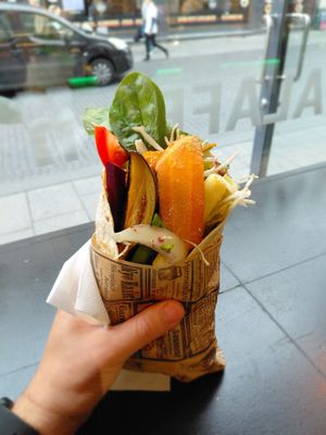 Eggplant falafel at FALAFEL n' JUICE - Torggata in Oslo