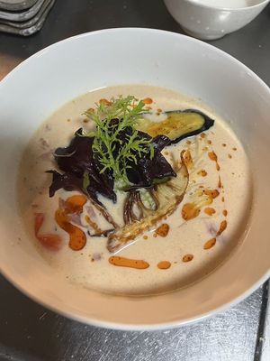 スパイシートマトラーメン at Vegan Ramen YADOKARI in Fukuoka