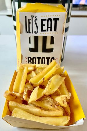 Deluxe rustic fries  at Malak Al Tawouk - Motor City in Dubai