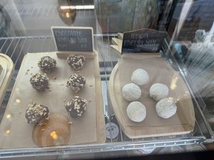   at Palm Twins  in Naxos