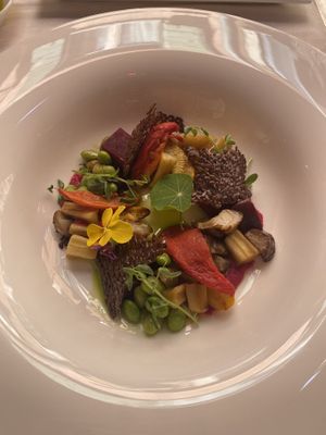 Fancy salad! Can’t remember everything!  at Bistrot De Venise in Venice